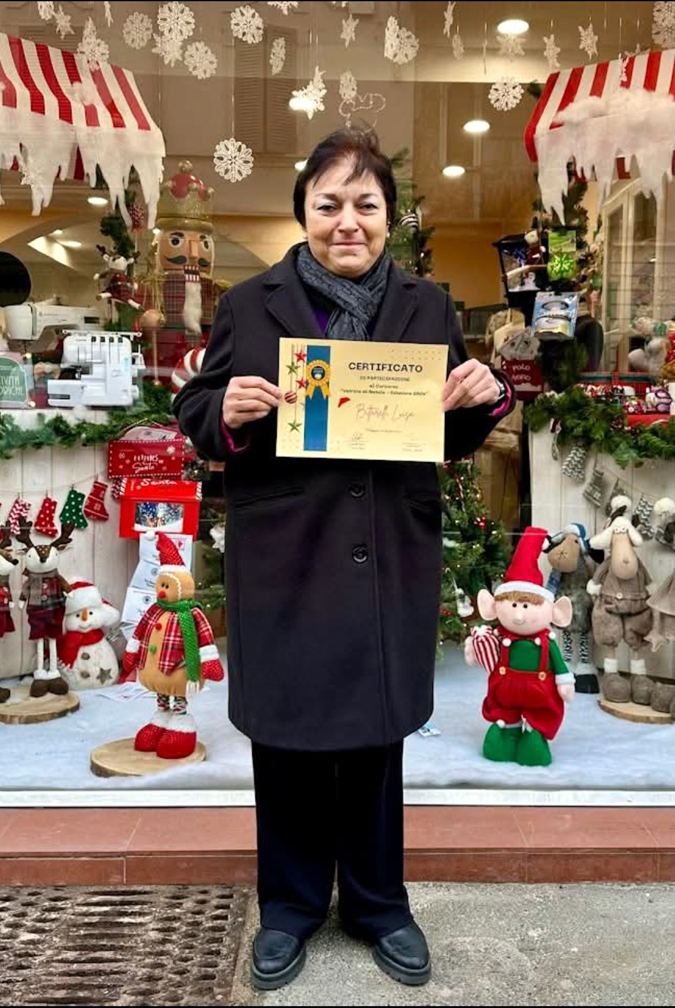 Concorso vetrine Natale Melegnano premio originalità LUISA BITTARELLI
